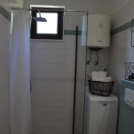 Nela Apartament *