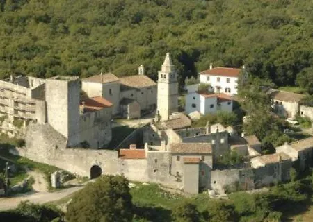 Nela Apartament